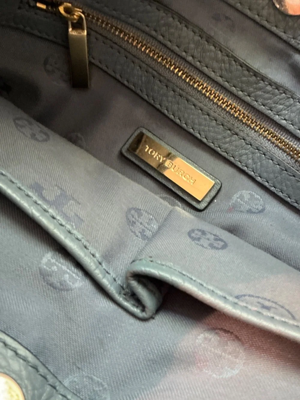Tory Burch Kolbe Swing Pack blue shoulder bag